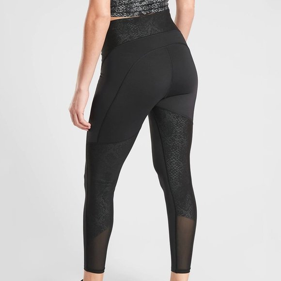 NWT! Athleta Stay Fly Reflective 7/8 Tight M - Picture 3 of 8